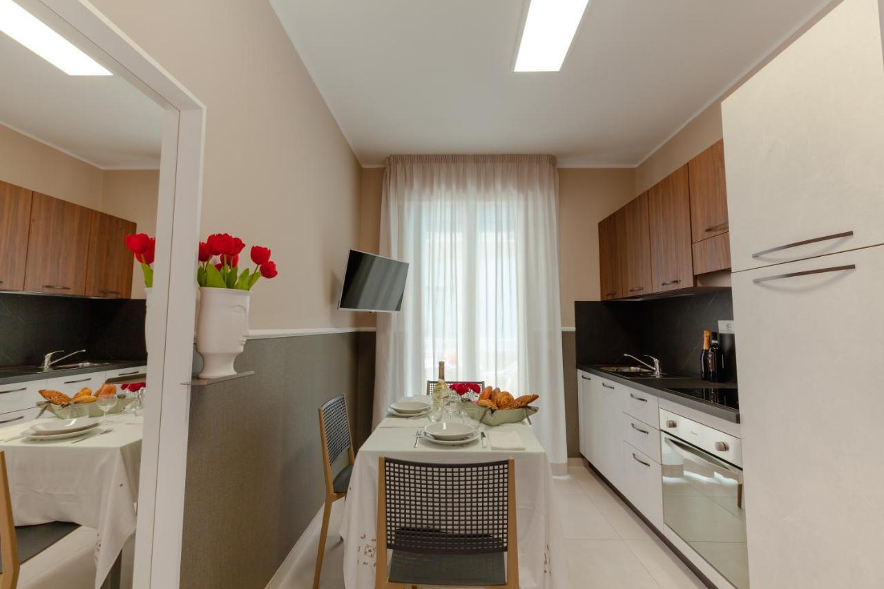 Holiday Club Residence Alba Adriatica Buitenkant foto