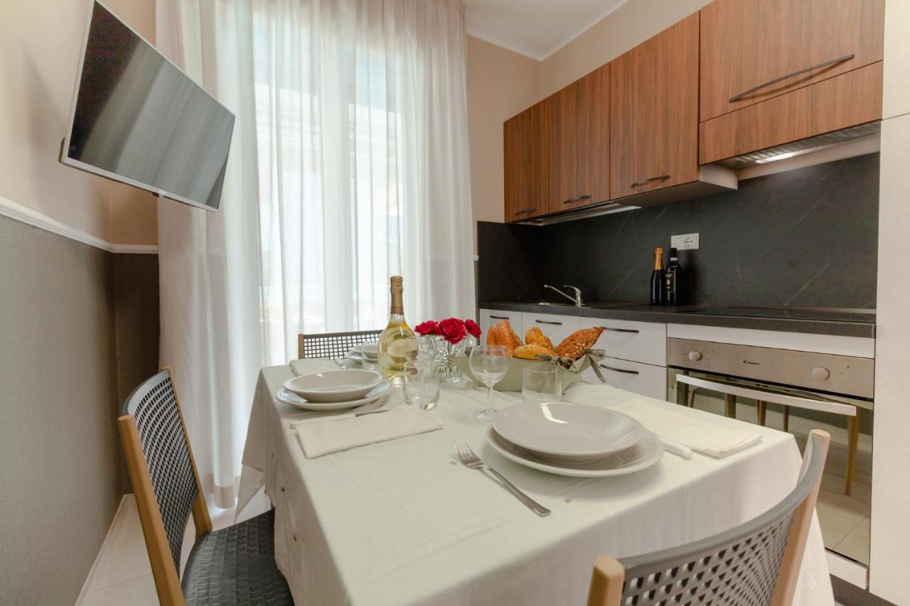 Holiday Club Residence Alba Adriatica Buitenkant foto