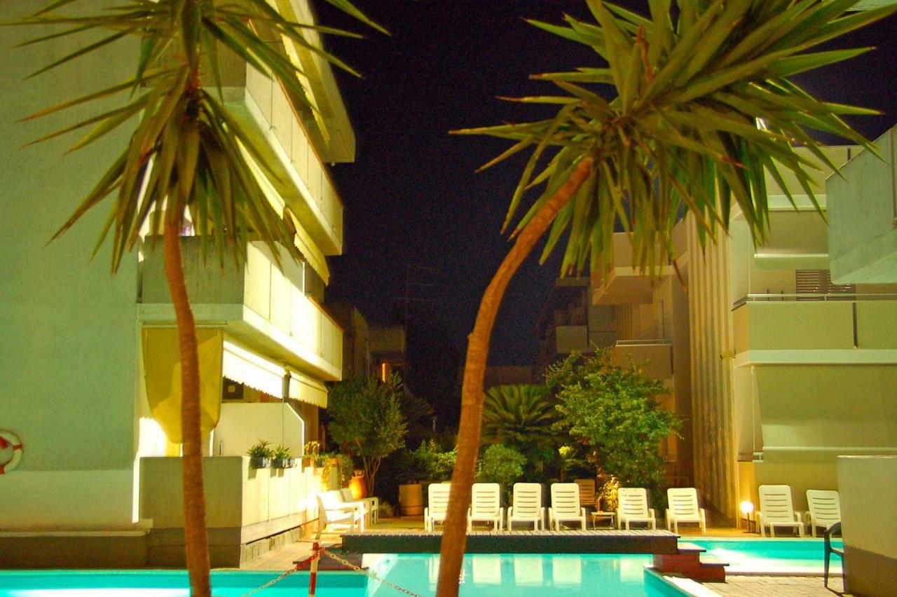 Holiday Club Residence Alba Adriatica Buitenkant foto